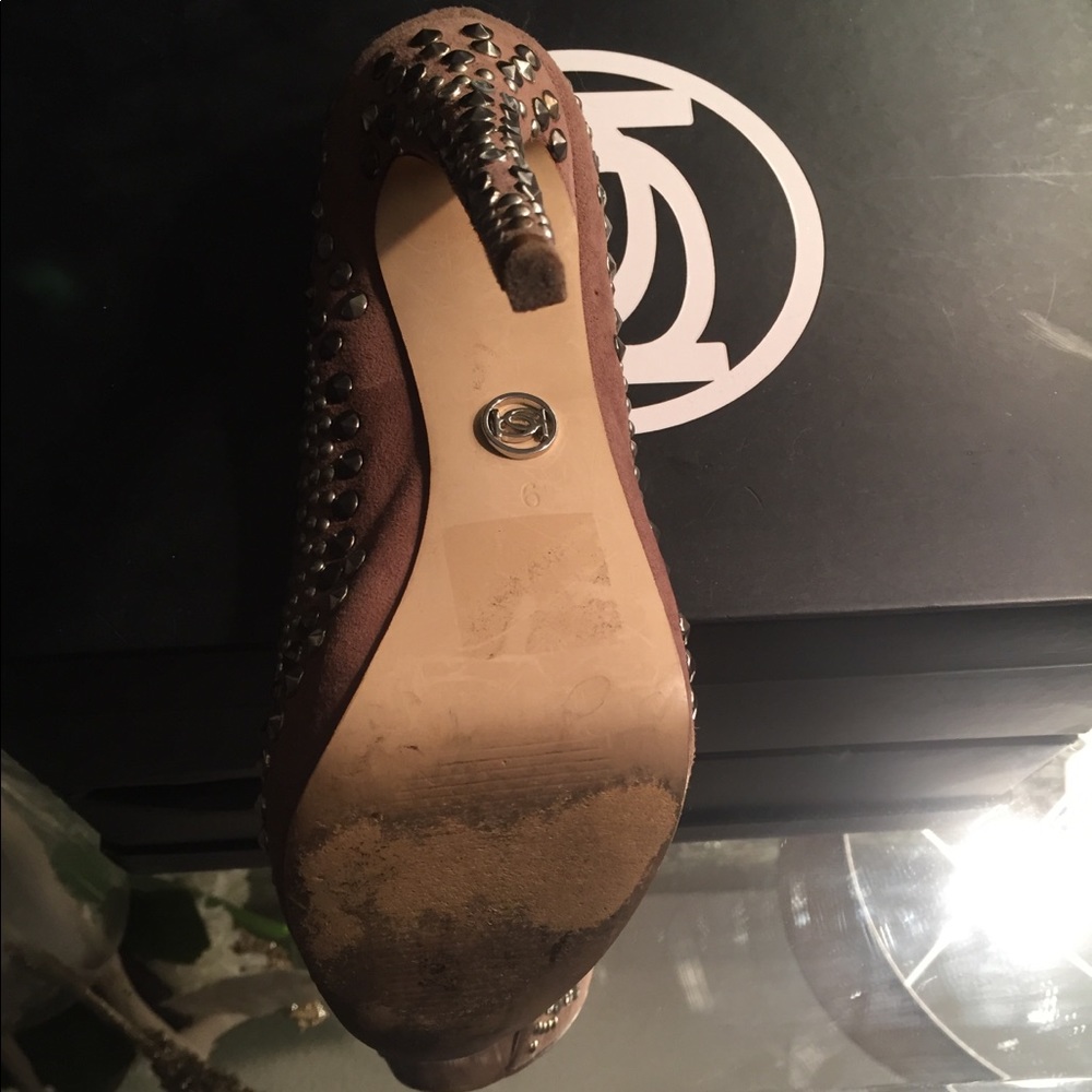 Studded Bebe Pumps BEAUTIFUL - Picture 3 of 3